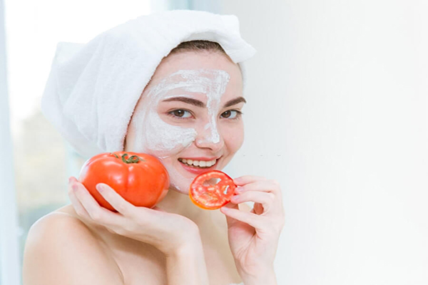 cách làm trắng da bằng cà chua